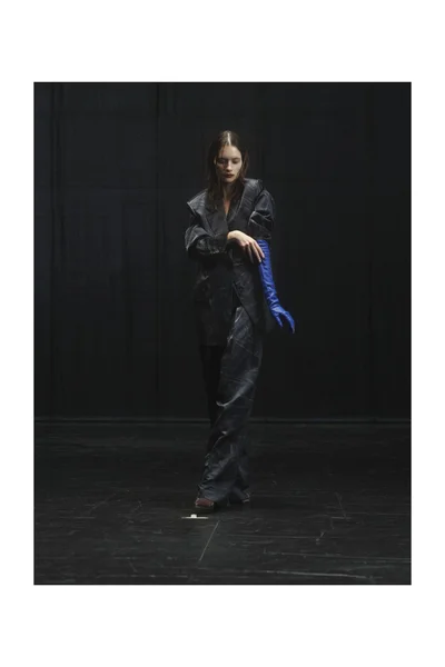 Look 25